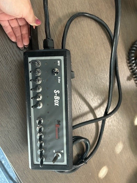 S-Box 12 Teilbreiten mit 9-poligem Sub-D-Stecker