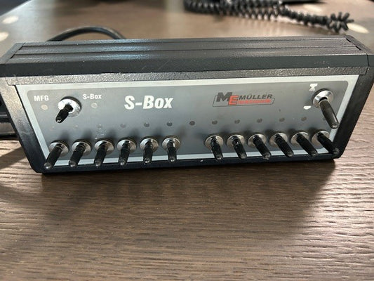S-Box 12 Teilbreiten mit 9-poligem Sub-D-Stecker